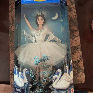 Barbie Ballerina Swan Lake 2001 Mattel